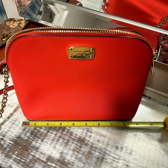 Michael Kors Crossbody Dome Bag in vibrant orange - Picture 8 of 10
